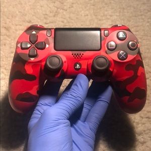 DUALSHOCK 4 Wireless Controller (PlayStation 4)